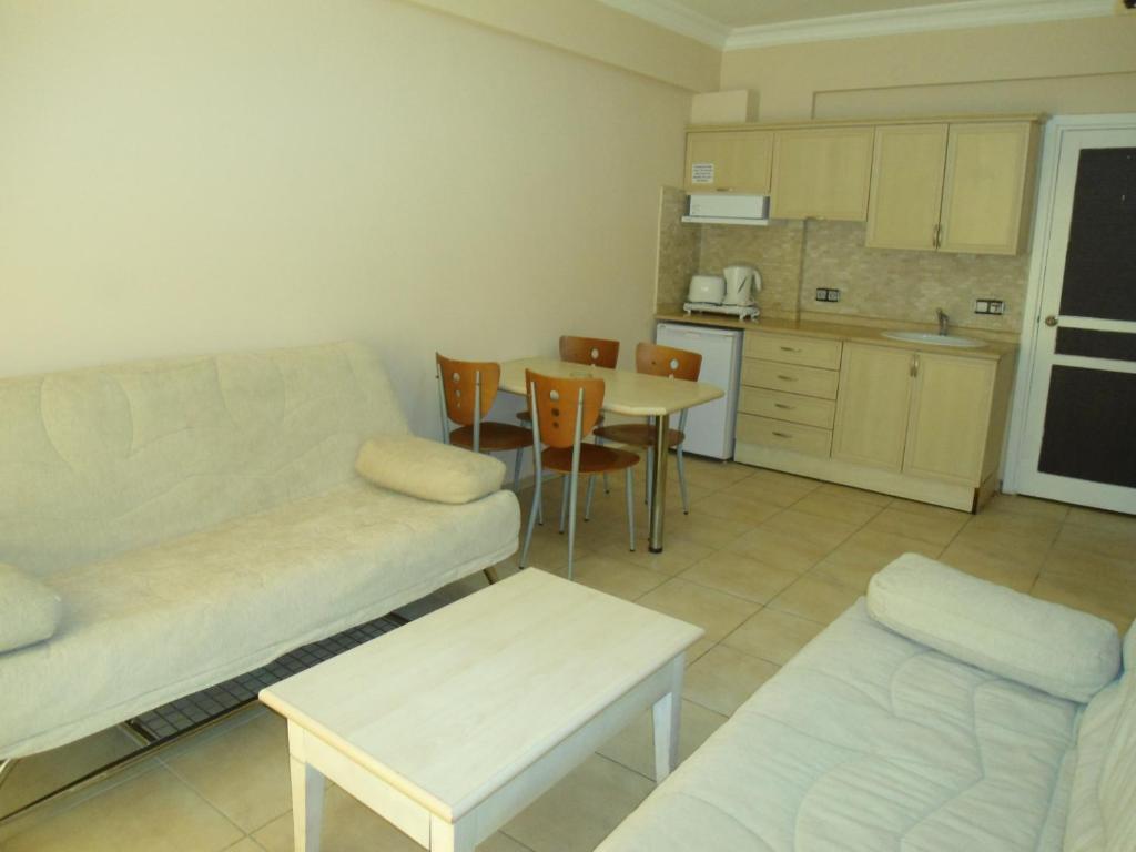 Club Dena Aparthotel Marmaris Ngoại thất bức ảnh