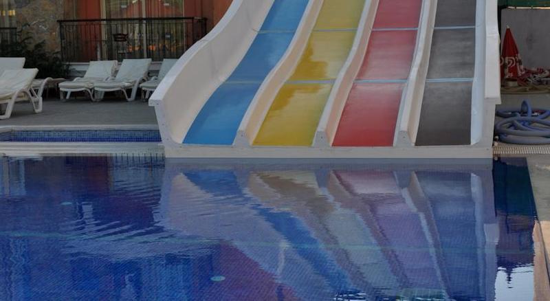 Club Dena Aparthotel Marmaris Ngoại thất bức ảnh