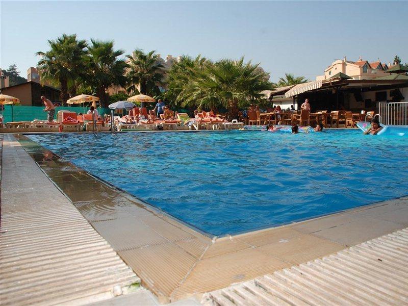Club Dena Aparthotel Marmaris Ngoại thất bức ảnh