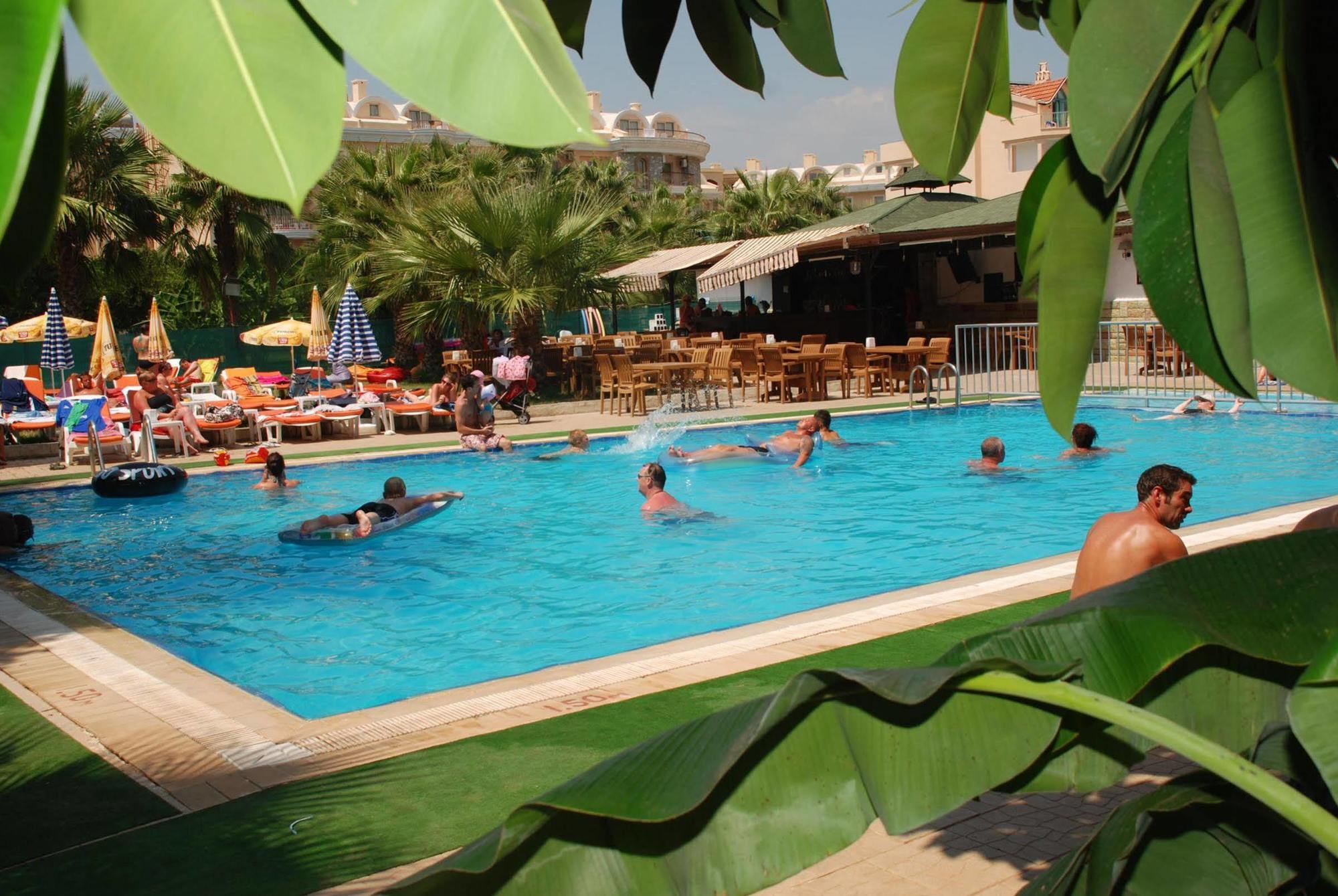 Club Dena Aparthotel Marmaris Ngoại thất bức ảnh