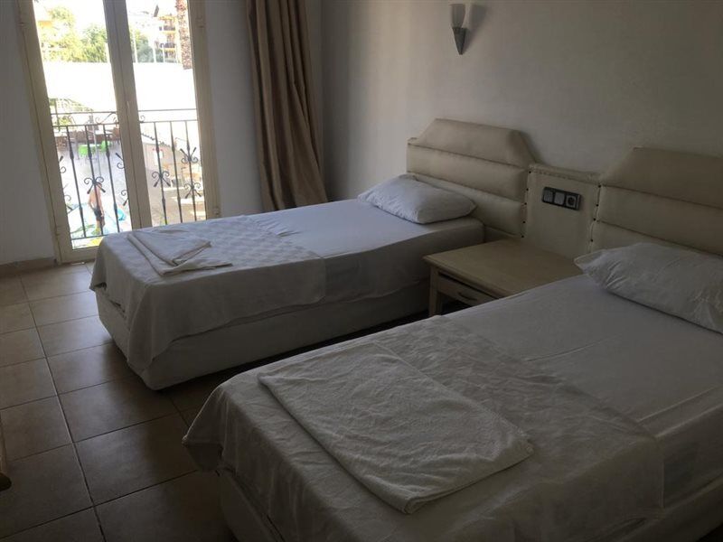 Club Dena Aparthotel Marmaris Ngoại thất bức ảnh